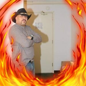 Meet your Posher, Carlos